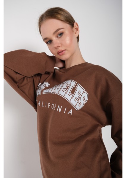 Kadın Los Angeles Baskılı Oversize Sweatshirt