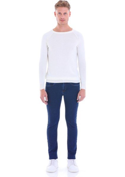 Ekru Regular Fit Desenli V Yaka Yün Triko Kazak fırsatları