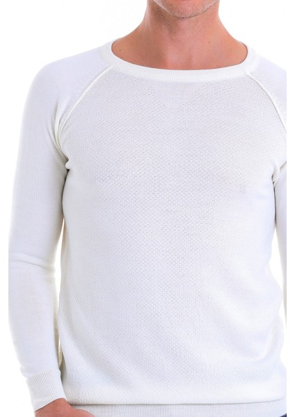 Ekru Regular Fit Desenli V Yaka Yün Triko Kazak indirimleri