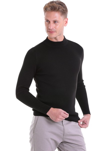 Siyah Regular Fit Düz Balıkçı Yaka Klasik Yün Triko Kazak fiyatları