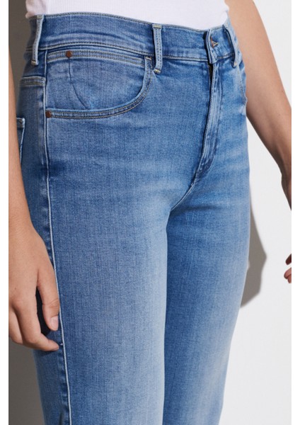 Straight Fit Düz Kesim Yüksek Bel Esnek Jean Kot Pantolon fırsatları