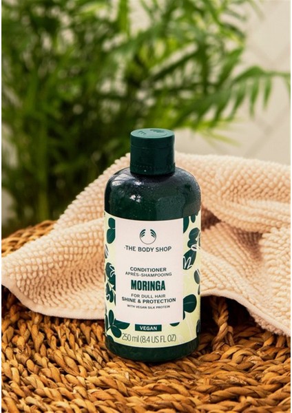 The Body Shop Moringa Işıltı Veren Koruyucu Saç Kremi 250ML