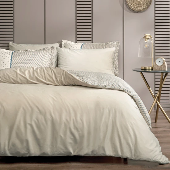 Yataş Bedding CharMe Uberto Çift Kişilik Kadife Saten Nevresim Takımı - Bej