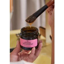 The Body Shop British Rose - Besleyici ve Nemlendirici Maske