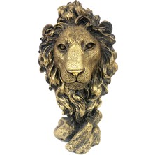 Kirvemantik Aslan Heykeli