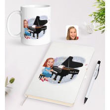 Bk Gift Kişiye Özel Müzik Öğretmeni Karikatürlü Beyaz Defter Kalem Kupa Seti - 2