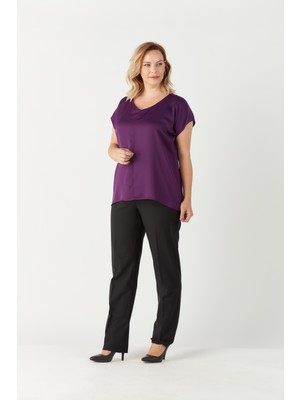 Moda Berray 3203  Saten V Yaka Kısa Kollu Büyük Beden Şık Bluz Mürdüm