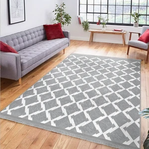 Gri - Beyaz Zeminde Geometrik Motifli Baklava Desenli Geometrik Koridor & Antre Banyo Dijital Baskılı Makinede Yıkanabilir Kaymaz Taban Saçaklı Halı
