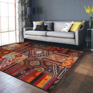 Kırmızı Zeminde Patchwork Motifli Geleneksel Desenli Etnik Motifler Klasik  Dijital Baskılı Makinede Yıkanabilir Kaymaz Taban Saçaklı Halı