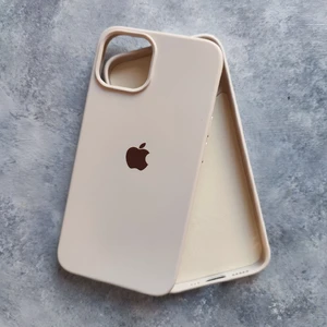 More Gsm iPhone 14 (6.1) Uyumlu Lansman Içi Kadife Silikon Kılıf