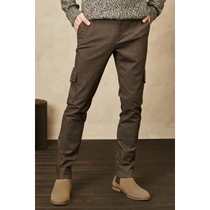 ALTINYILDIZ CLASSICS Erkek Kahverengi Slim Fit Dar Kesim Diyagonal Desenli Kargo Cepli Esnek Pantolon