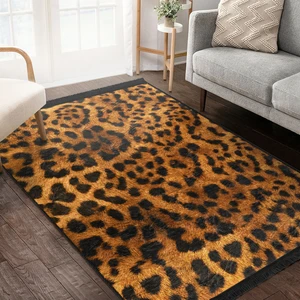 Siyah - Turuncu Zeminde Leopar Motifli Kürk Desenli Sade & Şık Klasik Dış Mekan & Outdoor Salon & Oturma Odası Dijital Baskılı Makinede Yıkanabilir Kaymaz Taban Saçaklı Halı