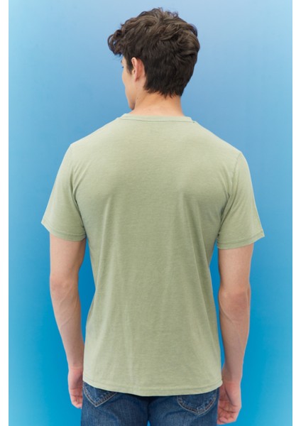 Lee Lightweight Graphic Erkek Yeşil Bisiklet Yaka Tişört fırsatları