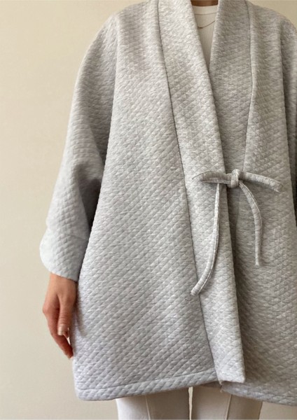 - Yumuşak Dokulu Kapitone Kalın Ovre Kimono - Unisex