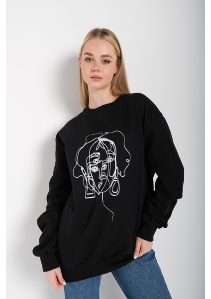 Kadın Çizgili Figür Baskılı Oversize Sweatshirt