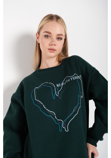 Kadın Çizgili Kalp Baskılı Oversize Sweatshir modelleri
