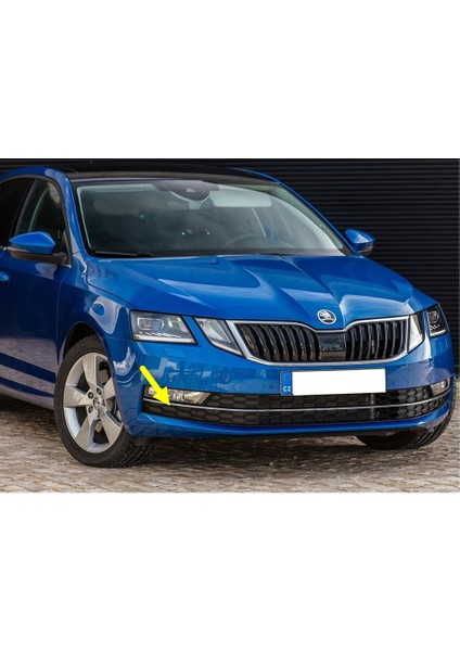 Skoda Octavia 3 2017-2020 Ön Tampon Sağ Sis Çerçevesi Izgarası Krom 5E0807682G