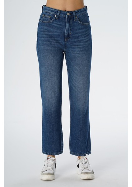 Elıza Cropped Orta Mavi Straight Fit Fermuarlı Jean Pantolon C 4518-078 fiyatları