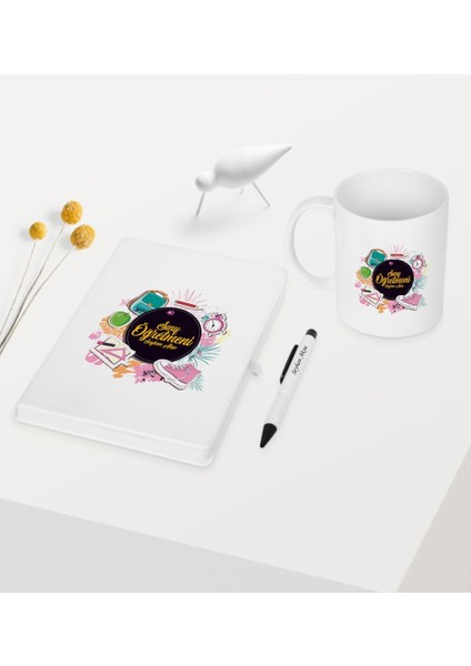 Kişiye Özel Sınıf Öğretmeni Temalı Beyaz Defter Kalem Kupa Seti - 4