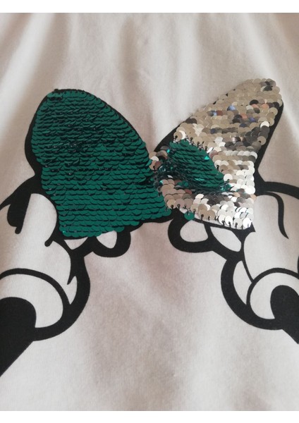 Mınnıe Baskılı Pul Payetli Inci Detaylı Şortlu Takım fırsatları