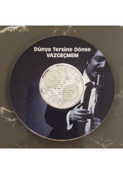 Işıklı Müslüm Gürses Temalı Dünya Tersine Dönse Vazgeçmem Bardak Altlığı