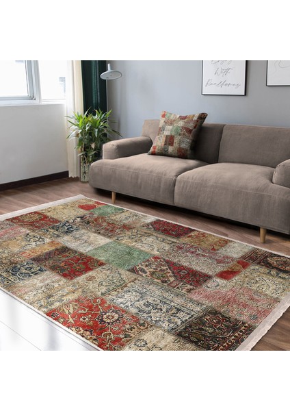 Çok Renki Zeminde Patchwork Motifli Eskitme Desenli Etnik Motifler Vintage Dijital Baskılı Makinede Yıkanabilir Kaymaz Taban Saçaklı Halı indirimleri