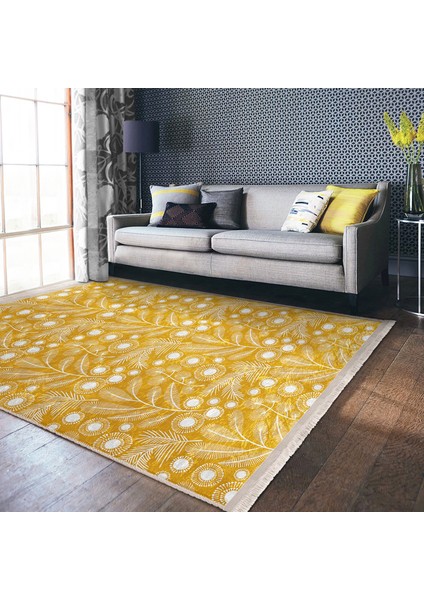 Sarı Zeminde Çiçek ve Yaprak Motifli Floral Desenli Floral Klasik Dijital Baskılı Makinede Yıkanabilir Kaymaz Taban Saçaklı Halı