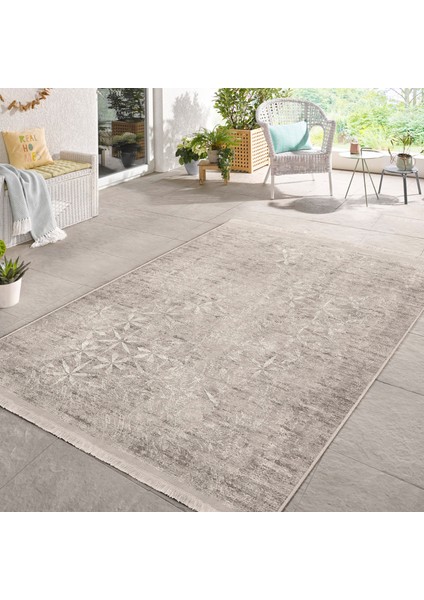 Bej Zeminde Geleneksel Motifli Kilim Desenli Eskitme Motifli Dijital Baskılı Makinede Yıkanabilir Kaymaz Taban Saçaklı Halı