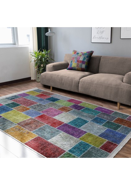 Yöresel Zeminde Patchwork Motifli Anadolu Desenli Vintage Klasik Dijital Baskılı Makinede Yıkanabilir Kaymaz Taban Saçaklı Halı indirimleri
