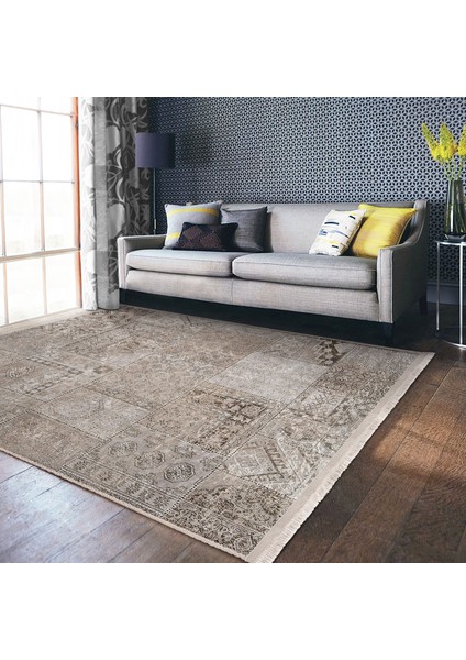 Krem Zeminde Patchwork Motifli Antik Desenli Etnik Motifler Vintage Dijital Baskılı Makinede Yıkanabilir Kaymaz Taban Saçaklı Halı indirimleri