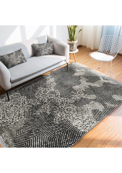 Gri Zeminde Eskitme Motifli Geometrik Desenli Vintage Geometrik Salon & Oturma Odası Yatak Odası Dijital Baskılı Makinede Yıkanabilir Kaymaz Taban Saçaklı Halı