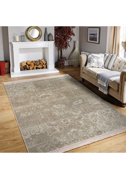 Bej Zeminde Patchwork Motifli Çiçek Desenli Eskitme Motifli Vintage Dijital Baskılı Makinede Yıkanabilir Kaymaz Taban Saçaklı Halı modelleri