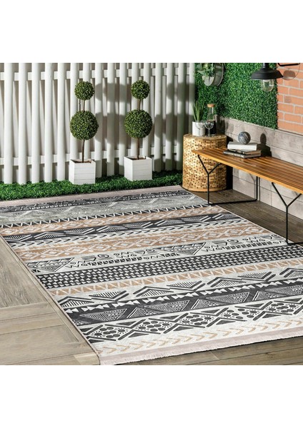 Krem - Gri Zeminde Iskandinav Motifli Kilim Desenli Geometrik Etnik Motifler Dijital Baskılı Makinede Yıkanabilir Kaymaz Taban Saçaklı Halı