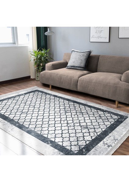Gri Zeminde Çerçeveli Motifli Geometrik Desenli Geometrik Dijital Baskılı Makinede Yıkanabilir Kaymaz Taban Saçaklı Halı