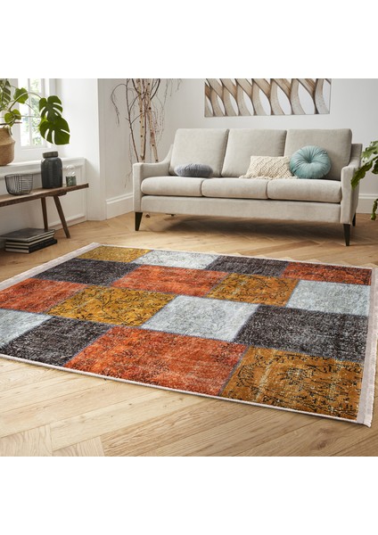 Kırkyama Zeminde Patchwork Motifli Etnik Desenli Klasik Vintage Dijital Baskılı Makinede Yıkanabilir Kaymaz Taban Saçaklı Halı