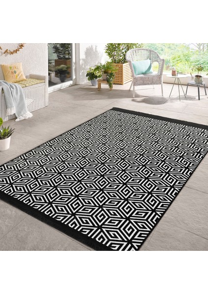 Siyah Beyaz Zeminde Geometrik Motifli Mozaik Desenli Geometrik Dijital Baskılı Makinede Yıkanabilir Kaymaz Taban Saçaklı Halı