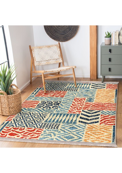 Krem Zeminde Patchwork Motifli Patchwork Desenli Geometrik Klasik Dijital Baskılı Makinede Yıkanabilir Kaymaz Taban Saçaklı Halı modelleri