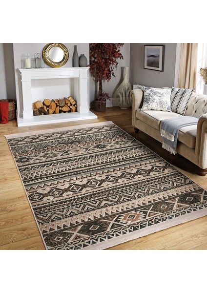 Kahverengi - Krem Zeminde Geleneksel Motifli Kilim Desenli Etnik Motifler Geometrik Dijital Baskılı Makinede Yıkanabilir Kaymaz Taban Saçaklı Halı
