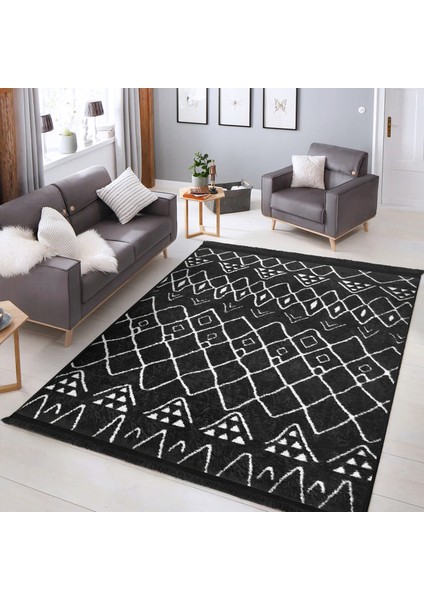 Siyah Zeminde Etnik Motifli Otantik Desenli Geometrik Etnik Motifler Dijital Baskılı Makinede Yıkanabilir Kaymaz Taban Saçaklı Halı fiyatları
