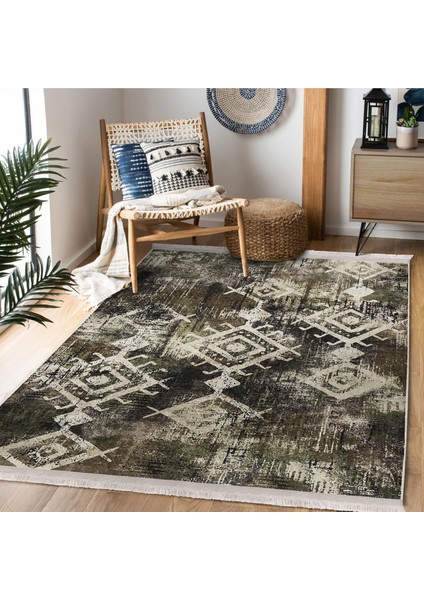 Kahverengi - Beyaz Zeminde Otantik Motifli Kilim Desenli Eskitme Motifli Vintage Dijital Baskılı Makinede Yıkanabilir Kaymaz Taban Saçaklı Halı
