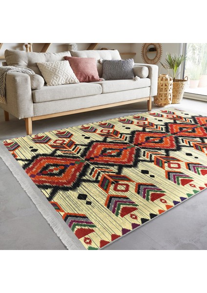 Krem - Bej Zeminde Geleneksel Motifli Geometrik Desenli Etnik Motifler Vintage Dijital Baskılı Makinede Yıkanabilir Kaymaz Taban Saçaklı Halı modelleri