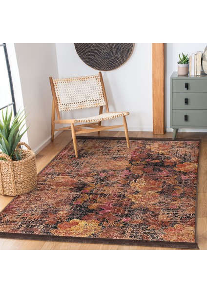 Kremit Zeminde Antik Motifli Çiçek Desenli Eskitme Motifli Vintage Dijital Baskılı Makinede Yıkanabilir Kaymaz Taban Saçaklı Halı indirimleri