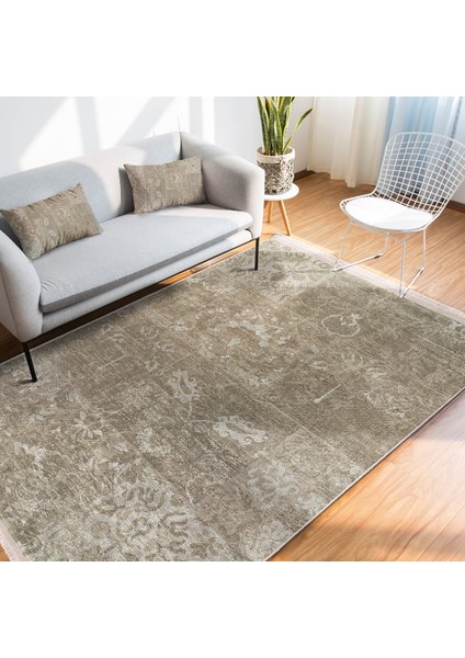 Bej Zeminde Patchwork Motifli Çiçek Desenli Eskitme Motifli Vintage Dijital Baskılı Makinede Yıkanabilir Kaymaz Taban Saçaklı Halı