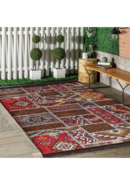 Kırmızı Zeminde Patchwork Motifli Etnik Desenli Etnik Motifler Vintage Dijital Baskılı Makinede Yıkanabilir Kaymaz Taban Saçaklı Halı indirimleri