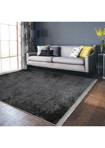 Siyah - Süme Zeminde Kilim Motifli Eskitme Desenli Geometrik Eskitme Motifli Dijital Baskılı Makinede Yıkanabilir Kaymaz Taban Saçaklı Halı fiyatları