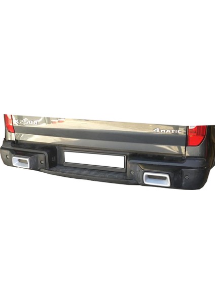 (Boyasız) Mercedes x Class Difüzör 2017 ve Sonrası Uyumlu