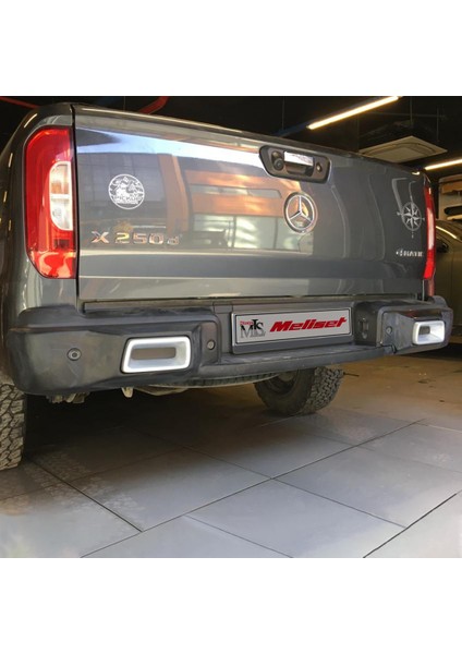 (Boyasız) Mercedes x Class Difüzör 2017 ve Sonrası Uyumlu modelleri