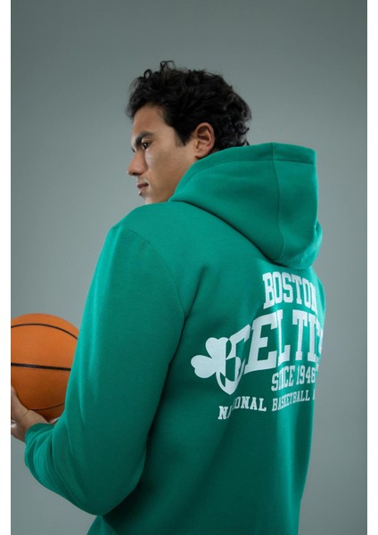 DeFactoFit NBA Boston Celtics Standart Fit Kapüşonlu Sürdürülebilir Sweatshirt Y7320AZ22WN