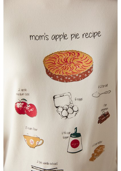 Beyaz Apple Pie Desenli Tişört Pijama Üstü