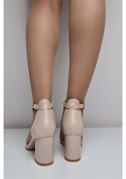 KY51 Bilekten Bağlı Kadın Kalın Topuklu Ayakkabı Bej fırsatları